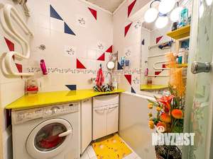 2-к квартира, вторичка, 78м2, 3/3 этаж