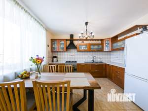 3-к квартира, вторичка, 81м2, 3/3 этаж
