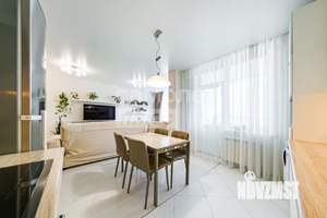 3-к квартира, вторичка, 104м2, 10/13 этаж