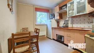 3-к квартира, вторичка, 58м2, 1/9 этаж