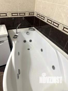 2-к квартира, вторичка, 63м2, 4/25 этаж