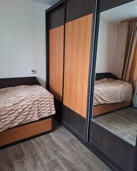 2-к квартира, вторичка, 37м2, 1/9 этаж