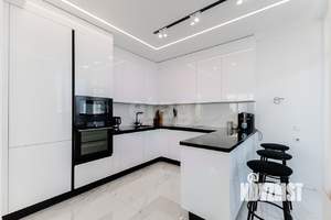 4-к квартира, вторичка, 142м2, 21/37 этаж