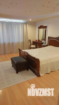 5-к квартира, вторичка, 176м2, 9/12 этаж