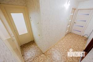 2-к квартира, вторичка, 43м2, 1/5 этаж