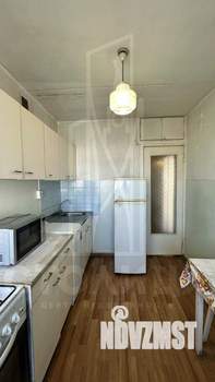 2-к квартира, вторичка, 50м2, 8/9 этаж