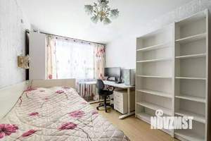 2-к квартира, вторичка, 58м2, 1/5 этаж