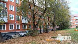 2-к квартира, вторичка, 40м2, 1/4 этаж