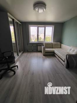 3-к квартира, вторичка, 58м2, 8/9 этаж