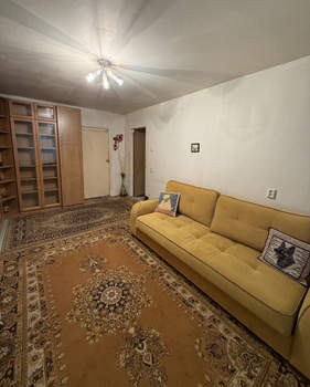2-к квартира, вторичка, 44м2, 1/5 этаж