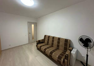 1-к квартира, вторичка, 38м2, 1/25 этаж