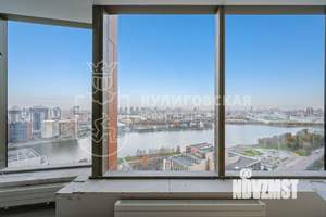 4-к квартира, вторичка, 154м2, 18/52 этаж