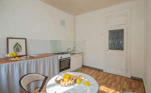 2-к квартира, вторичка, 61м2, 2/5 этаж