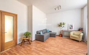 2-к квартира, вторичка, 84м2, 7/16 этаж
