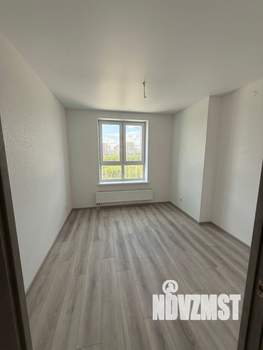 2-к квартира, вторичка, 40м2, 10/18 этаж