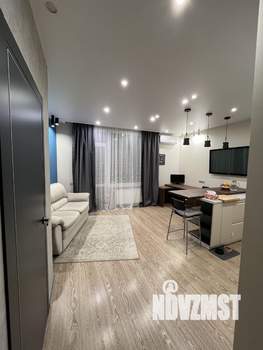 Студия квартира, вторичка, 42м2, 19/32 этаж