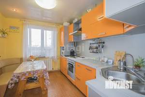 4-к квартира, вторичка, 78м2, 9/9 этаж