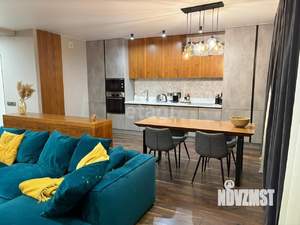 2-к квартира, вторичка, 108м2, 17/25 этаж