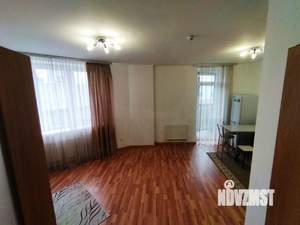 Студия квартира, вторичка, 33м2, 6/27 этаж