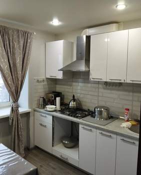 3-к квартира, вторичка, 58м2, 5/5 этаж