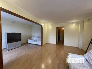 3-к квартира, вторичка, 101м2, 6/9 этаж