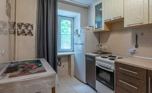 2-к квартира, вторичка, 60м2, 1/9 этаж