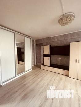 3-к квартира, вторичка, 58м2, 1/5 этаж