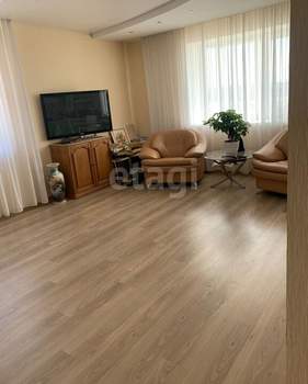 1-к квартира, вторичка, 64м2, 14/18 этаж