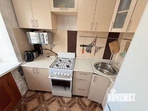2-к квартира, вторичка, 43м2, 4/4 этаж