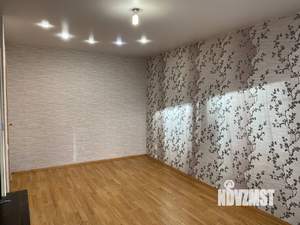 3-к квартира, вторичка, 64м2, 1/9 этаж