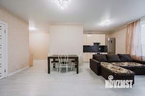 2-к квартира, вторичка, 60м2, 10/25 этаж