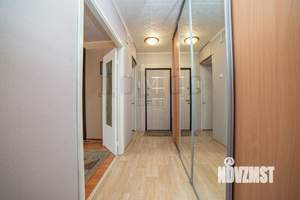 3-к квартира, вторичка, 64м2, 4/9 этаж