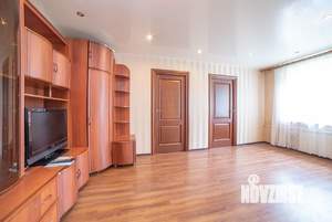 4-к квартира, вторичка, 62м2, 5/5 этаж