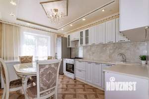2-к квартира, вторичка, 68м2, 1/10 этаж