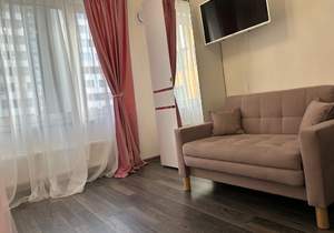 3-к квартира, вторичка, 68м2, 1/10 этаж