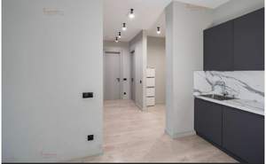 2-к квартира, вторичка, 80м2, 18/28 этаж