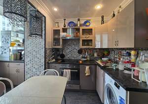 3-к квартира, вторичка, 61м2, 6/9 этаж
