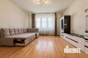 2-к квартира, вторичка, 58м2, 8/8 этаж