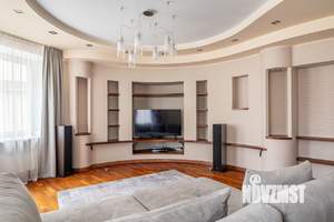 4-к квартира, вторичка, 163м2, 6/10 этаж