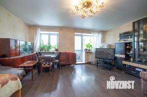 3-к квартира, вторичка, 56м2, 5/5 этаж