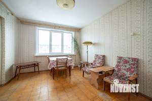 2-к квартира, вторичка, 37м2, 8/9 этаж