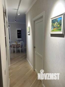 3-к квартира, вторичка, 63м2, 22/27 этаж