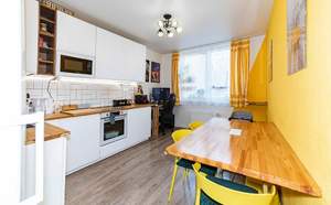 2-к квартира, вторичка, 66м2, 2/19 этаж