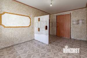 3-к квартира, вторичка, 70м2, 1/4 этаж