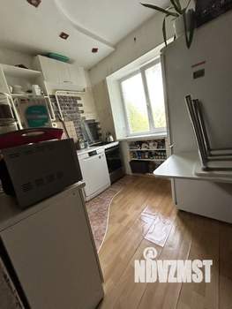2-к квартира, вторичка, 42м2, 1/3 этаж