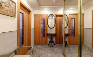 2-к квартира, вторичка, 58м2, 1/5 этаж