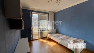 3-к квартира, вторичка, 58м2, 8/9 этаж