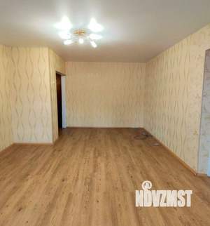 2-к квартира, вторичка, 43м2, 1/9 этаж