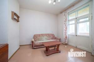 2-к квартира, вторичка, 50м2, 4/4 этаж