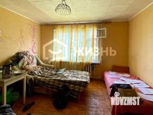 3-к квартира, вторичка, 58м2, 6/9 этаж
